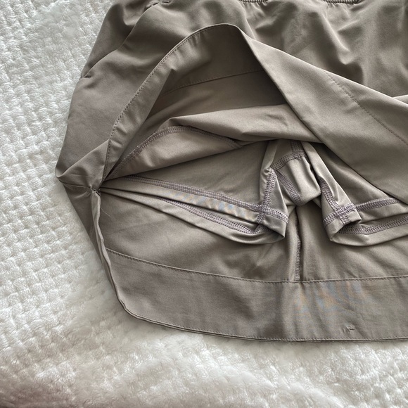 Alana khaki golf skirt or skort EUC - Picture 5 of 7